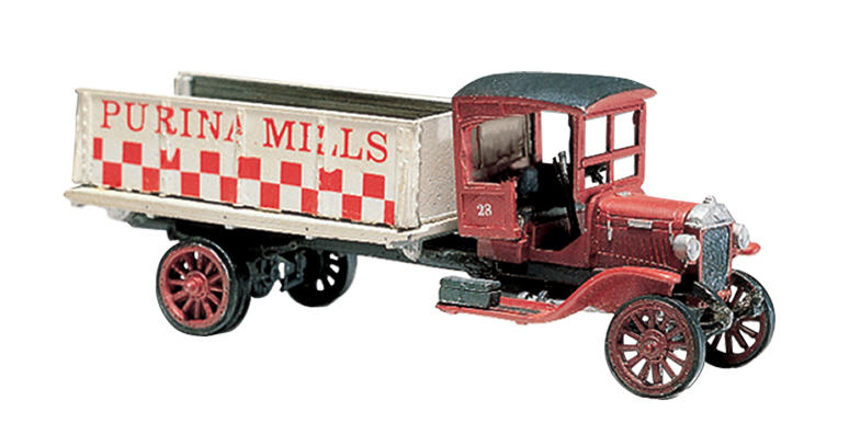 HO Gauge Woodland Scenics D218 Grain Truck (1914 Diamond T)